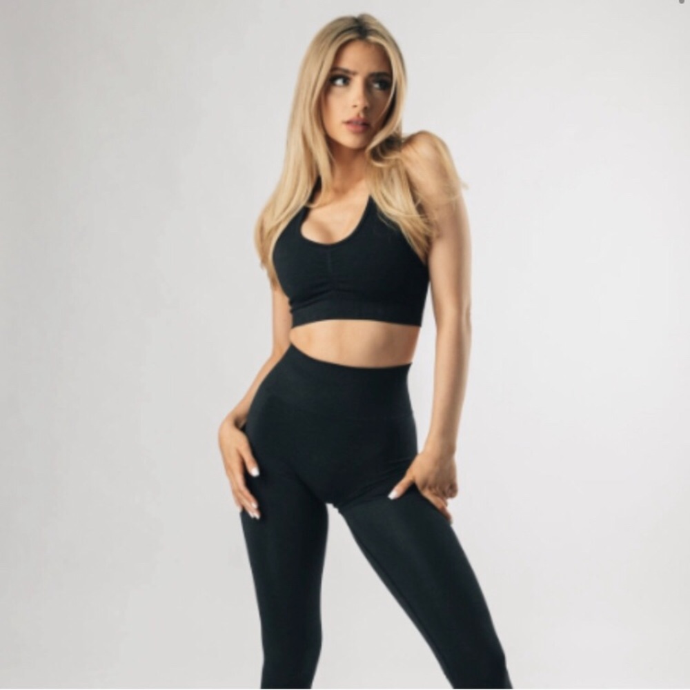 nwot Alphalete Amplify bra S